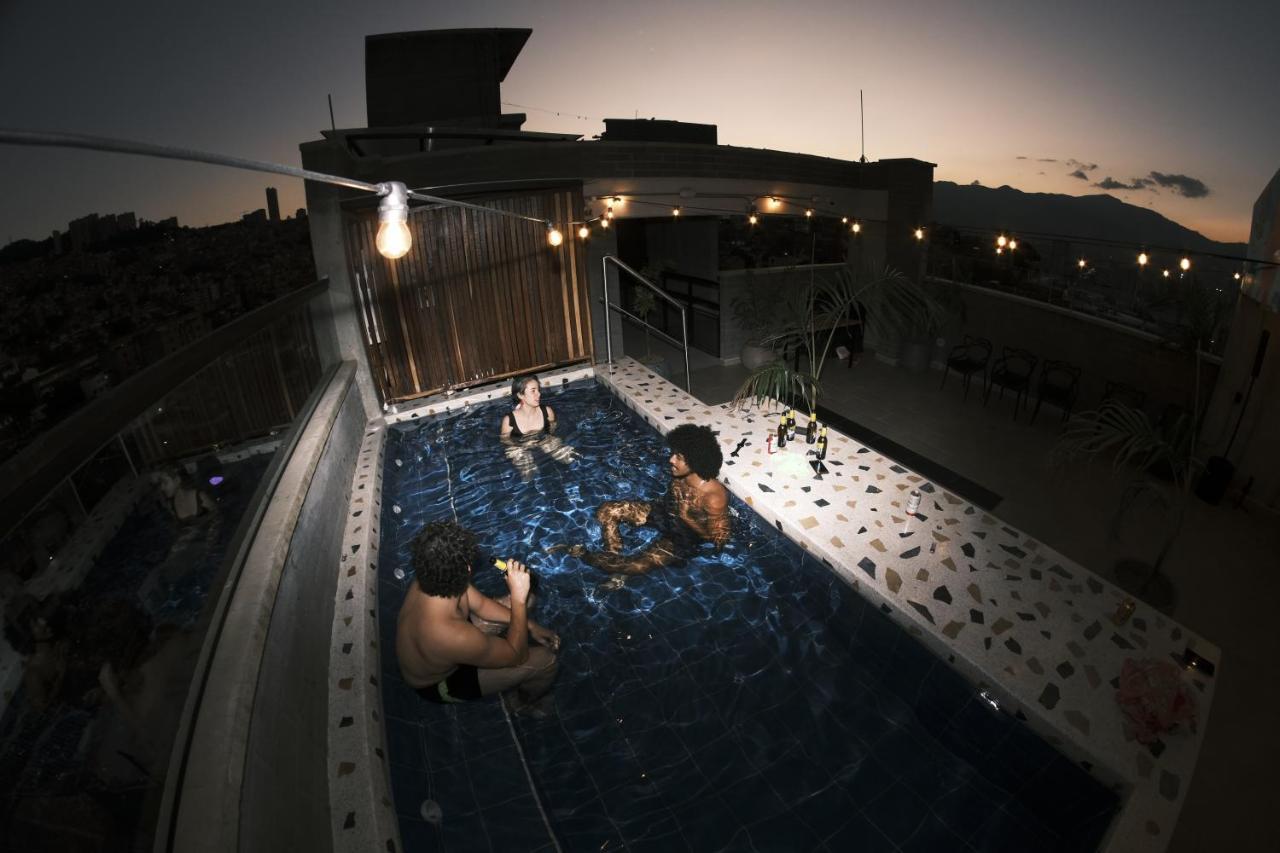Inverso Cl 47 Coliving Medellin Bagian luar foto